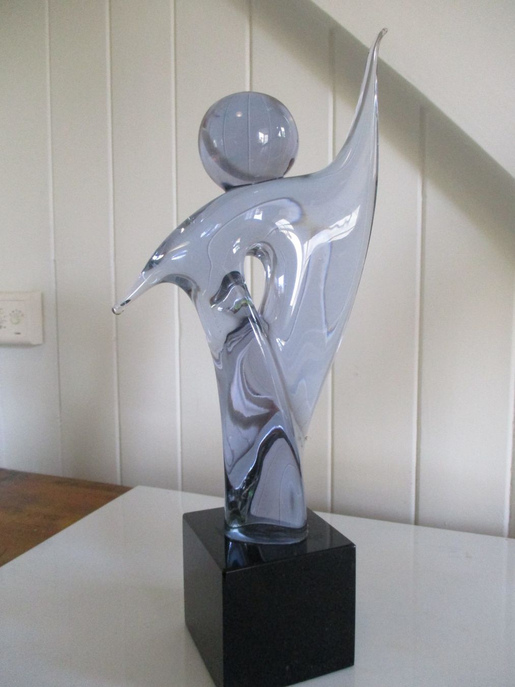 Sculture & Statue: Stylishe Glas-Skulptur "Blue ghost" hellblau Murano Kunst – Usato da Windisch venduto da Autogrammo 4