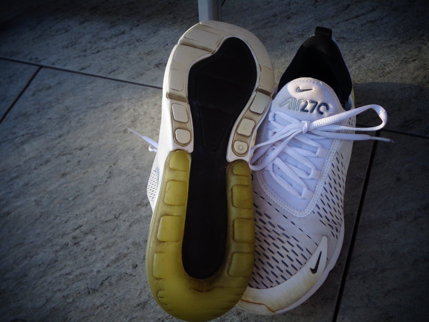 Nike Scarpe da uomo: NIKE SCHUHE GR.44 ZUM AUSTRAGEN – Usato da Rotkreuz venduto da Samballi 2