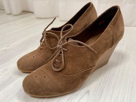 Wildleder-Keilabsatz-Pumps Esprit Gr.38