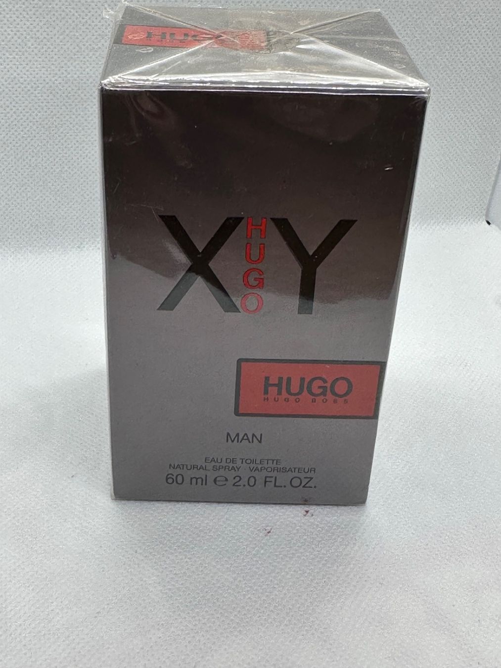 Hugo Boss Parfum & Eau de Toilette: Hugo boss parfum – Neu und originalverpackt aus Pully von Natala