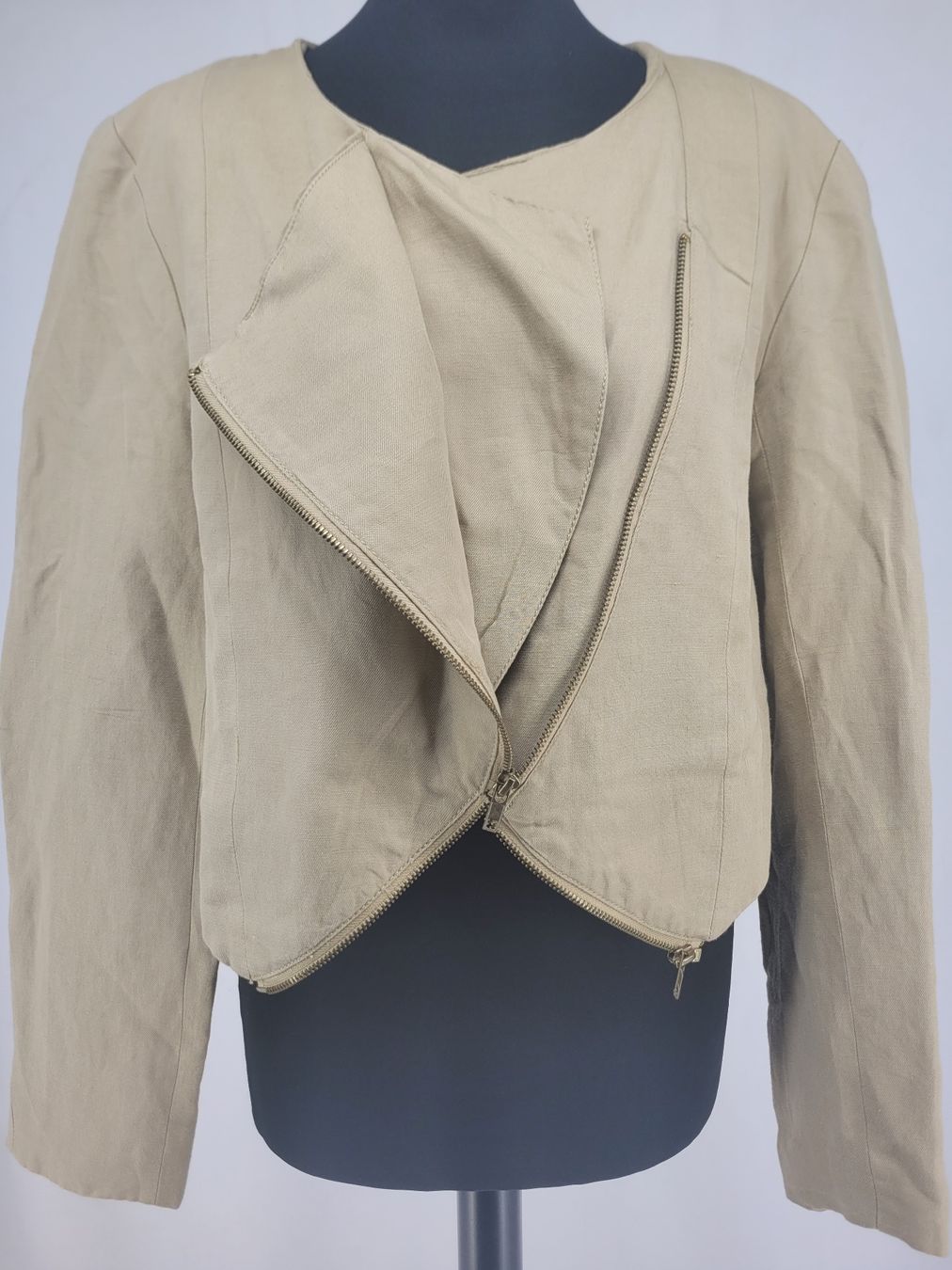 Avant Premiere Giacche: AVANT PREMIERE Veste Beige – Usato da Lausanne venduto da PlusValue_Lausanne 3