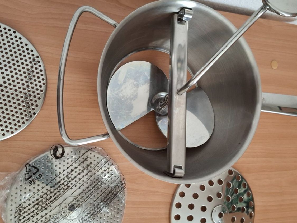 Küchengeräte: Passevite - Passiergerät – Gebraucht aus Dietikon von oldi53 4