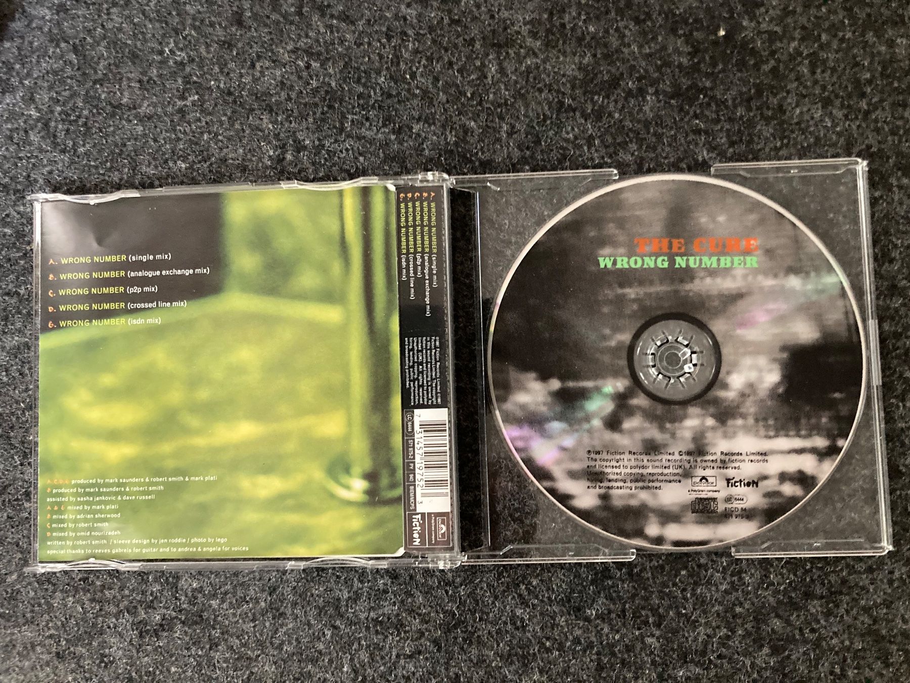 CDs: The Cure - Wrong Number – D'occasion à Fribourg par Karushi 1