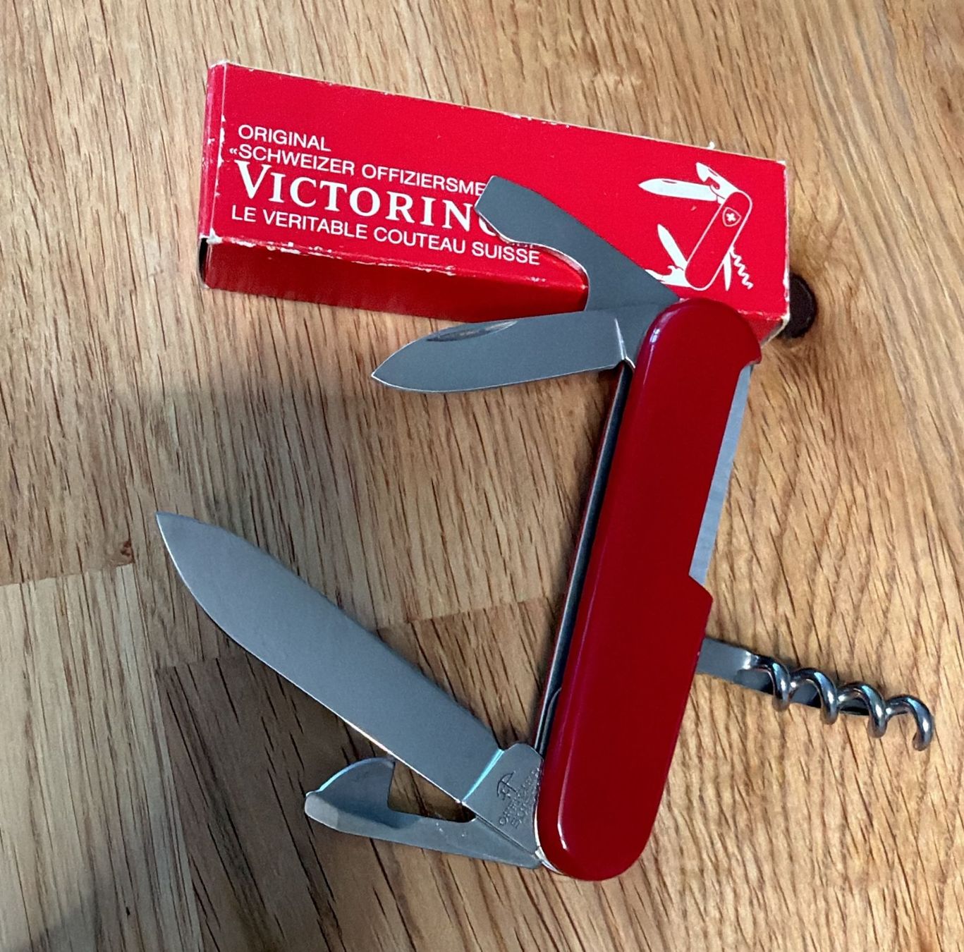 Victorinox Taschenmesser: VICTORINOX SACKMESSER – Neu und originalverpackt aus Zürich von Frei-Occasionen 2