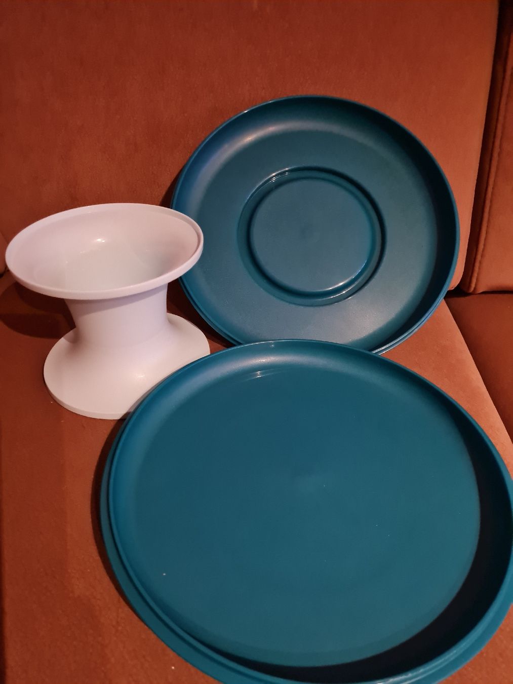 Tupperware Contenitori & Simili: Tupperware Tortenbehälter/Kuchenbehälter - neu – Nuovo (secondo la descrizione) da Münsingen venduto da Cuci31 2