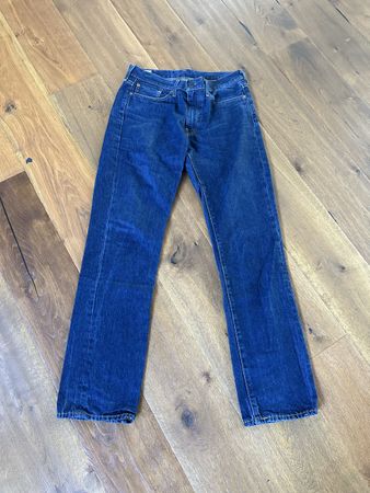 Levi's Jeans 514 W33 L34 dunkelblau guter Zustand