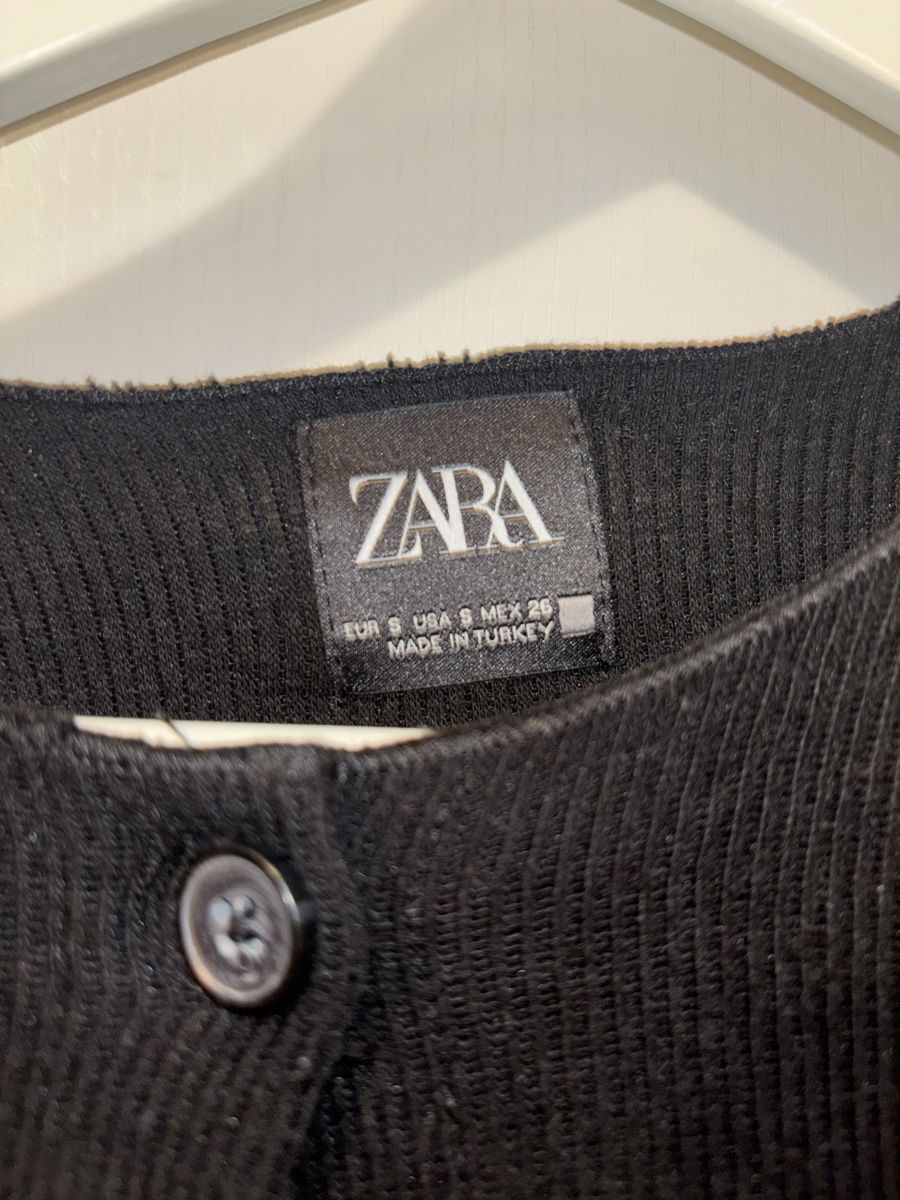 Zara Giacche: Strickjacke / Cardigan – Usato da Hombrechtikon venduto da nvm_qd56 2