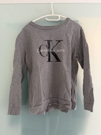 Calvin Klein Jeans Pullover, Grösse M, Top Zustand!