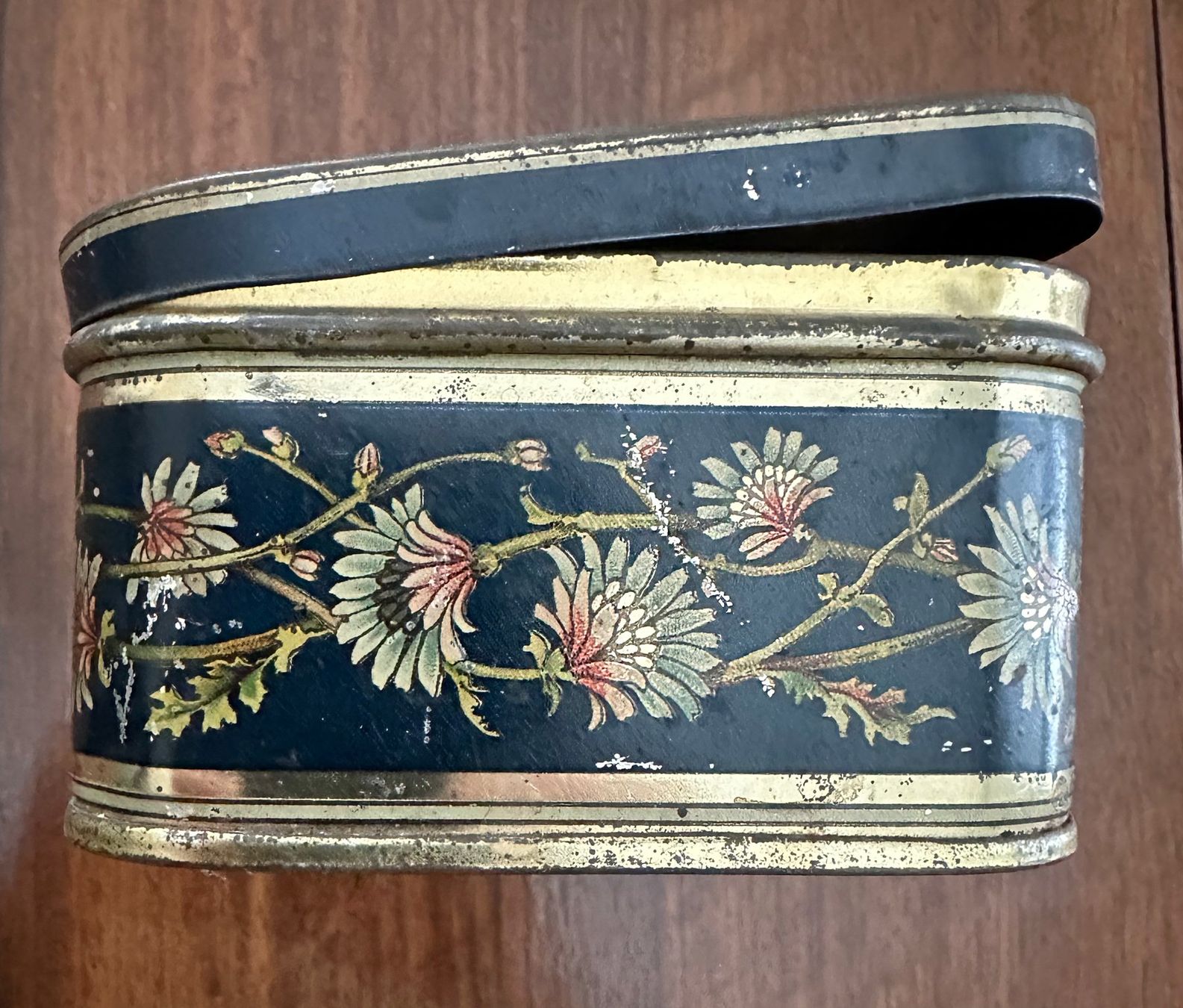 Pots: Alte Dose Blechdose Blechbüchse Dekoration – D'occasion à Lützelflüh-Goldbach par blauerkranich 3