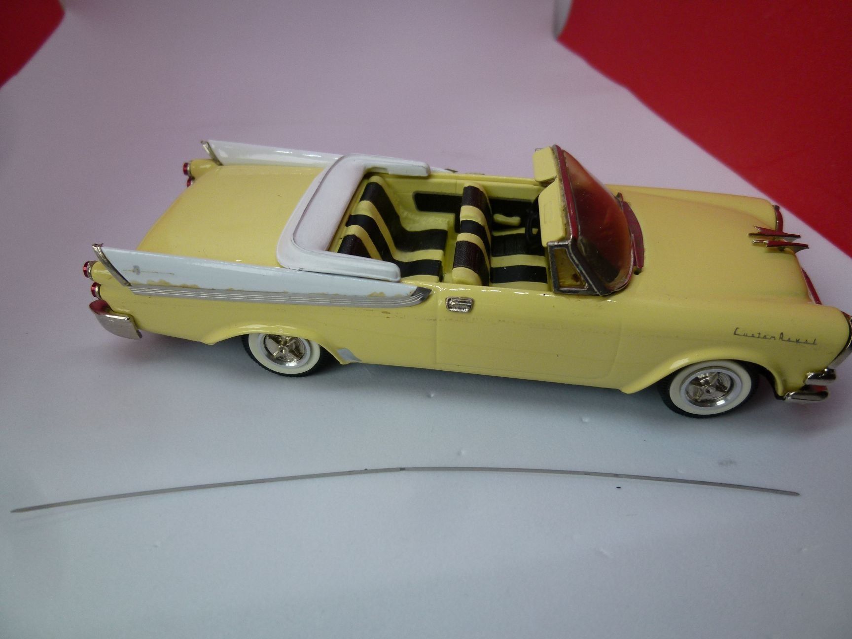 Brooklin Modellautos: WESTERN Models - Dodge Custom Royal Cabrio - leicht defekt – Gebraucht aus Reiden von mondial2 2