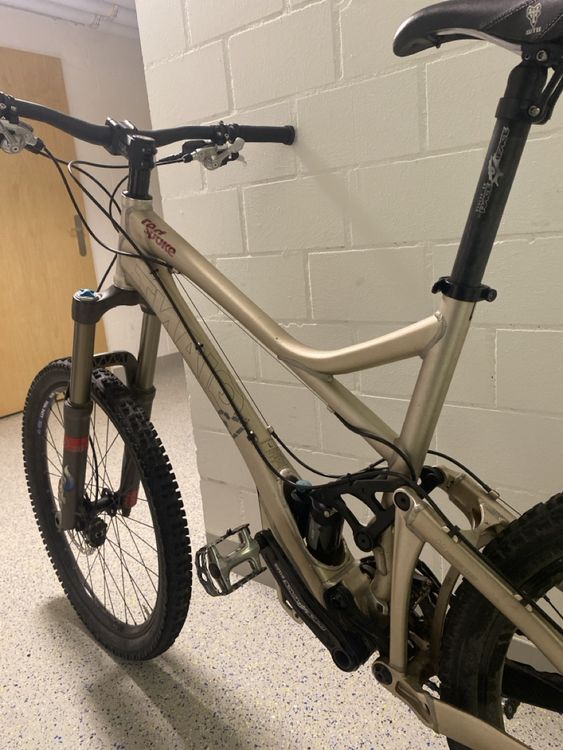 Giant Vélos: Hochqualitatives GIANT Mountainbike – D'occasion à Suhr par mervan6ix 1