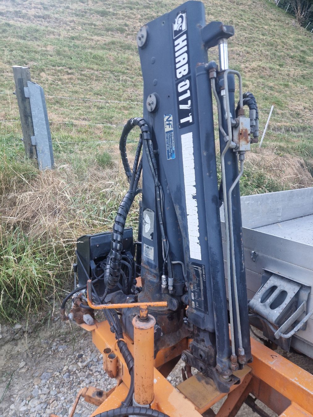 HIAB Gru: Kran HIAB 017T – Usato da Sumiswald venduto da ForstCounty 5