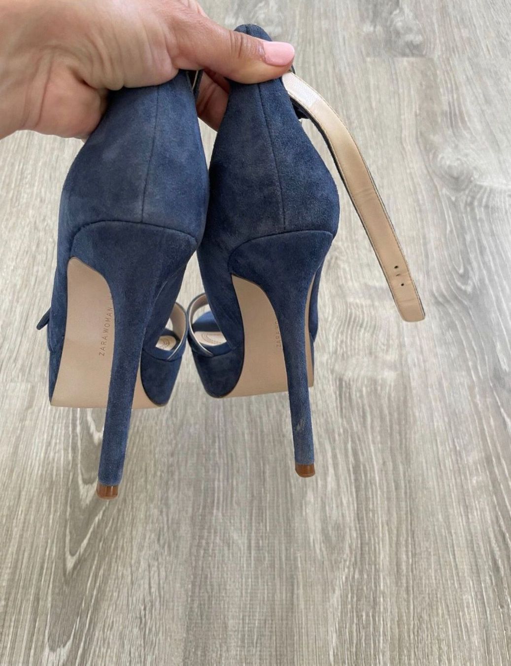 Zara Damenschuhe: Sandals au talons bleu daim 37 – Gebraucht aus La Croix (Lutry) von secondhandZara 1