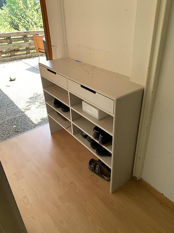Scaffali: Schuhgestell – Usato da Niederweningen venduto da inf_wb6v