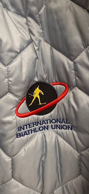 Giacche: BIATHLON JACKE Gr XL – Usato da Lenzburg venduto da benuzerflorian 1