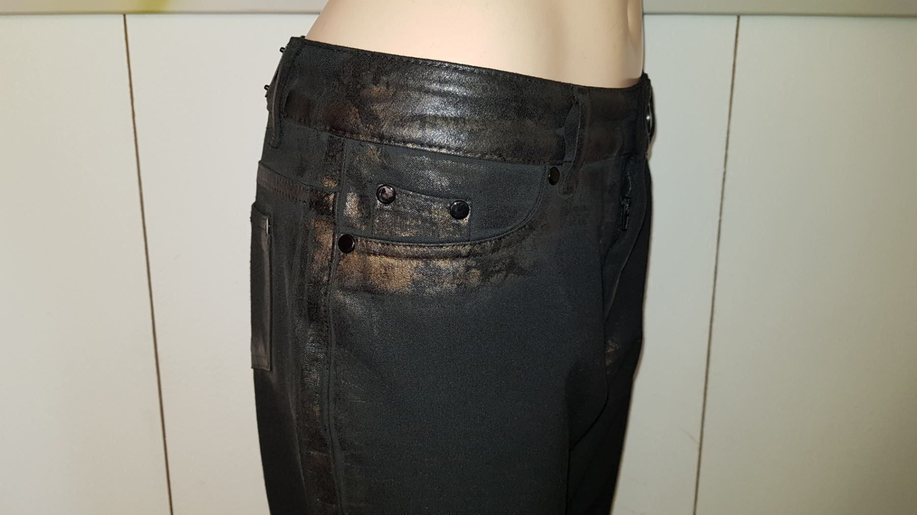 Jeans: Jeans CREATIVE   Taille/Grosse 42 CH – Usato da Cossonay-ville venduto da Super-Price-Quality 3