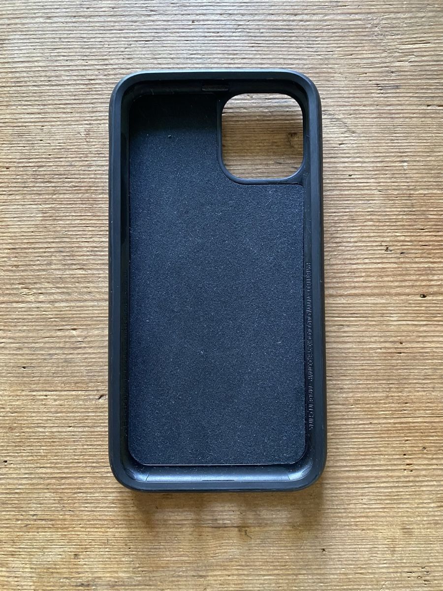 Quad Lock Cover & Protezioni schermo: Quad Lock Hülle iPhone 11 Pro – Usato da Basel venduto da mem_tn7f 1