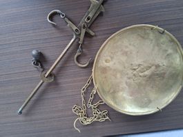 Messing Balkenwaage mit Teller und Kette, Dekoration