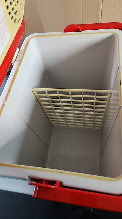 Réfrigérateurs: Auto-Kühlschrank – D'occasion à Weggis par Philipp_H 3