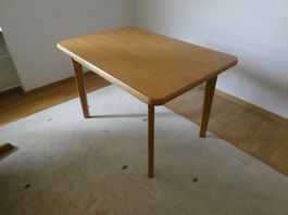 Tisch, ausziehbar