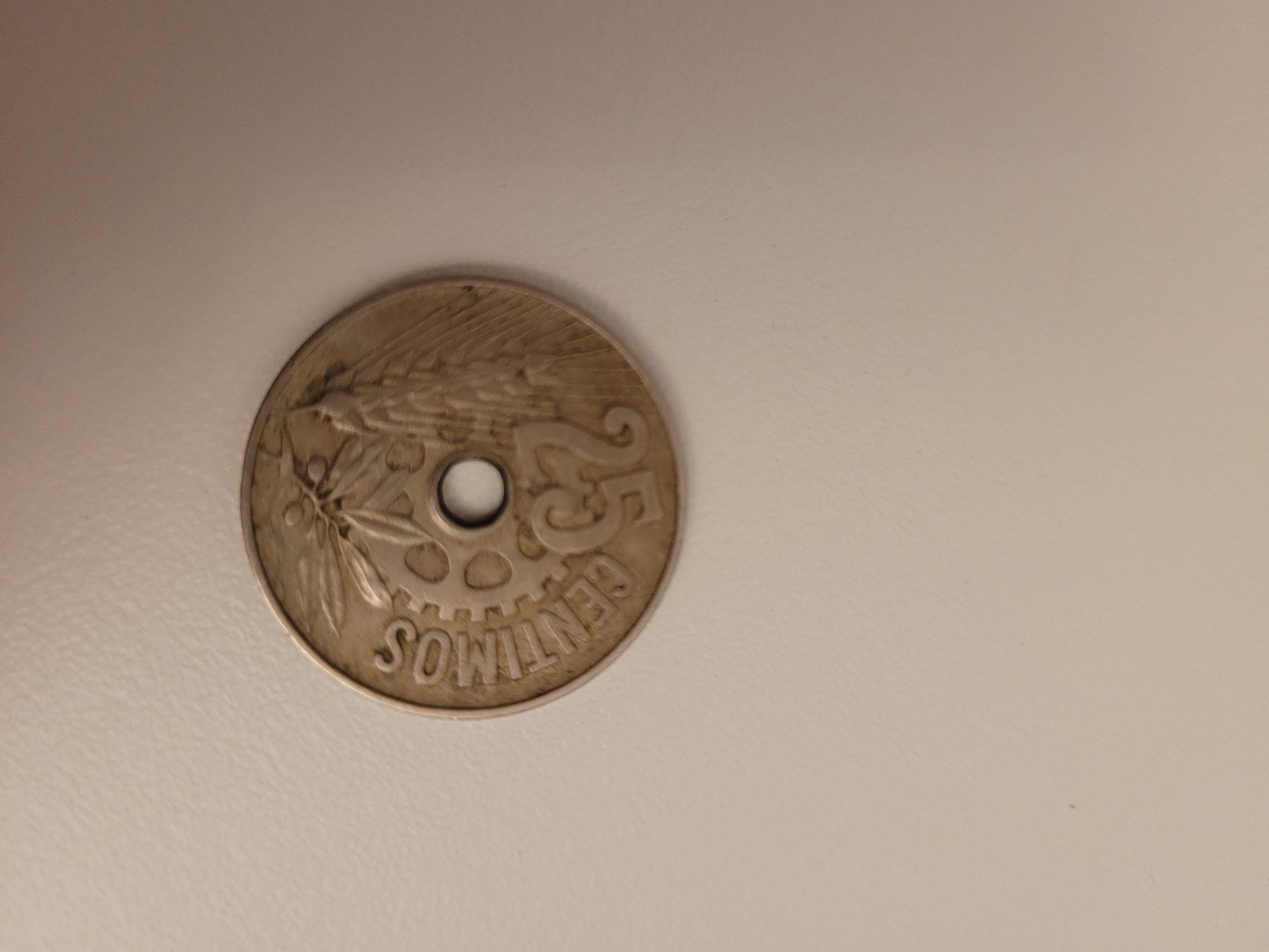 Tutti le monete: Spanien 1934 25 Centimos Lochmünze – Usato da Inwil venduto da Flower2325 1