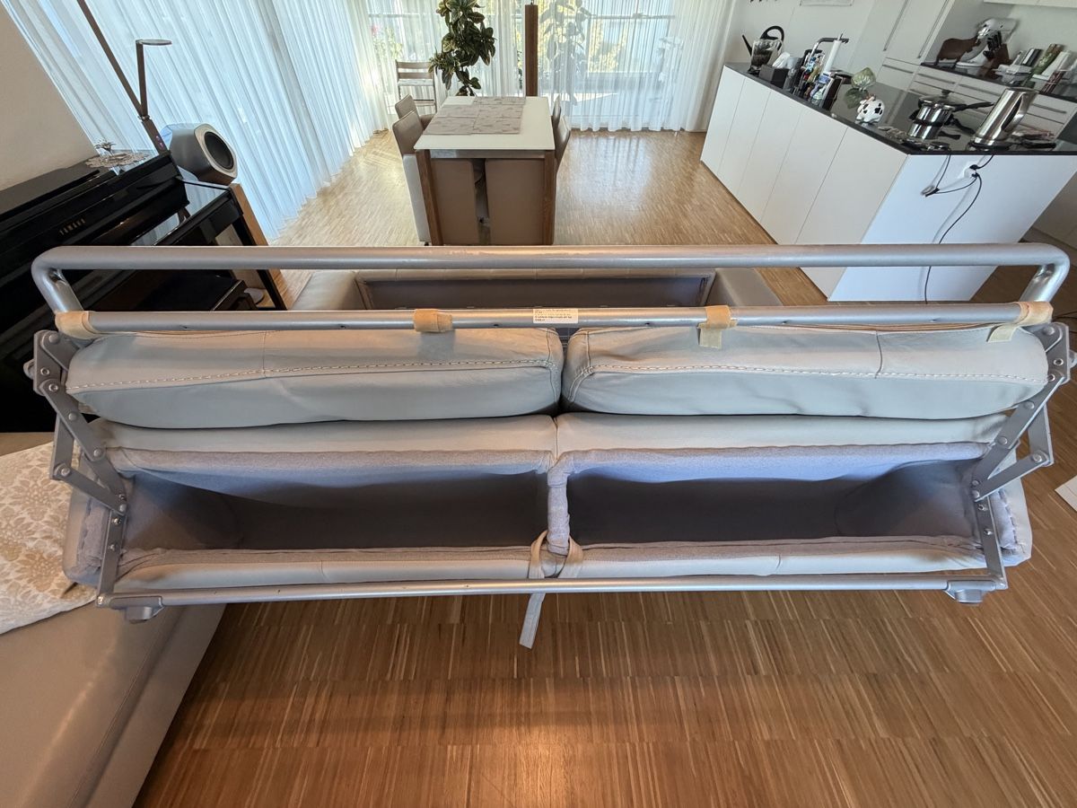 Sofas: TopTip elegantes Ledersofa Bettsofa Sofa – Gebraucht aus Pfäffikon SZ von Zitrone_100 6