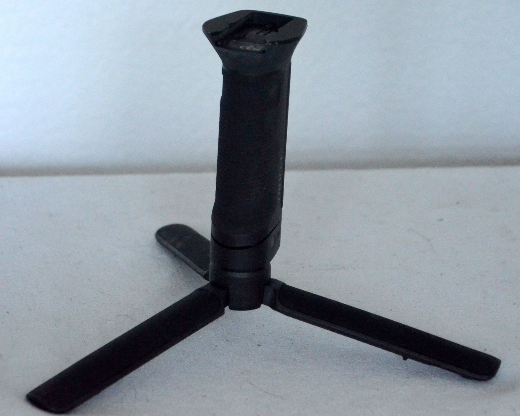 DJI Action Cam: Gimbal DJI Ronin-SC BG18 Grip + tripod – Gebraucht aus Collonges von arashee 4