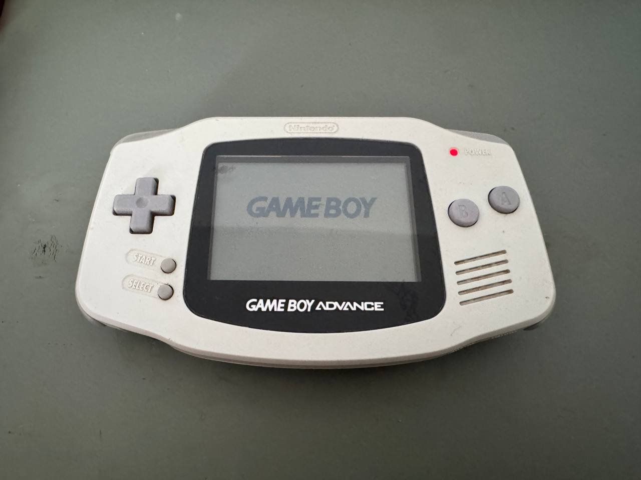 Nintendo Konsolen: Nintendo Game Boy Advance weiss Gebraucht – Gebraucht aus Wolhusen von uyan