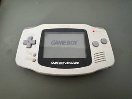 Nintendo Game Boy Advance weiss Gebraucht