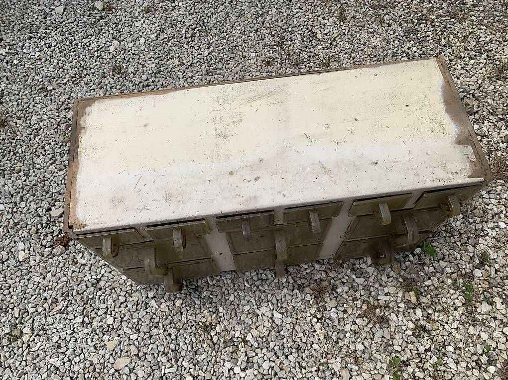 Scaffali: Kleines schäftli shabby chic – Usato da Duggingen venduto da AlexFlomi 1