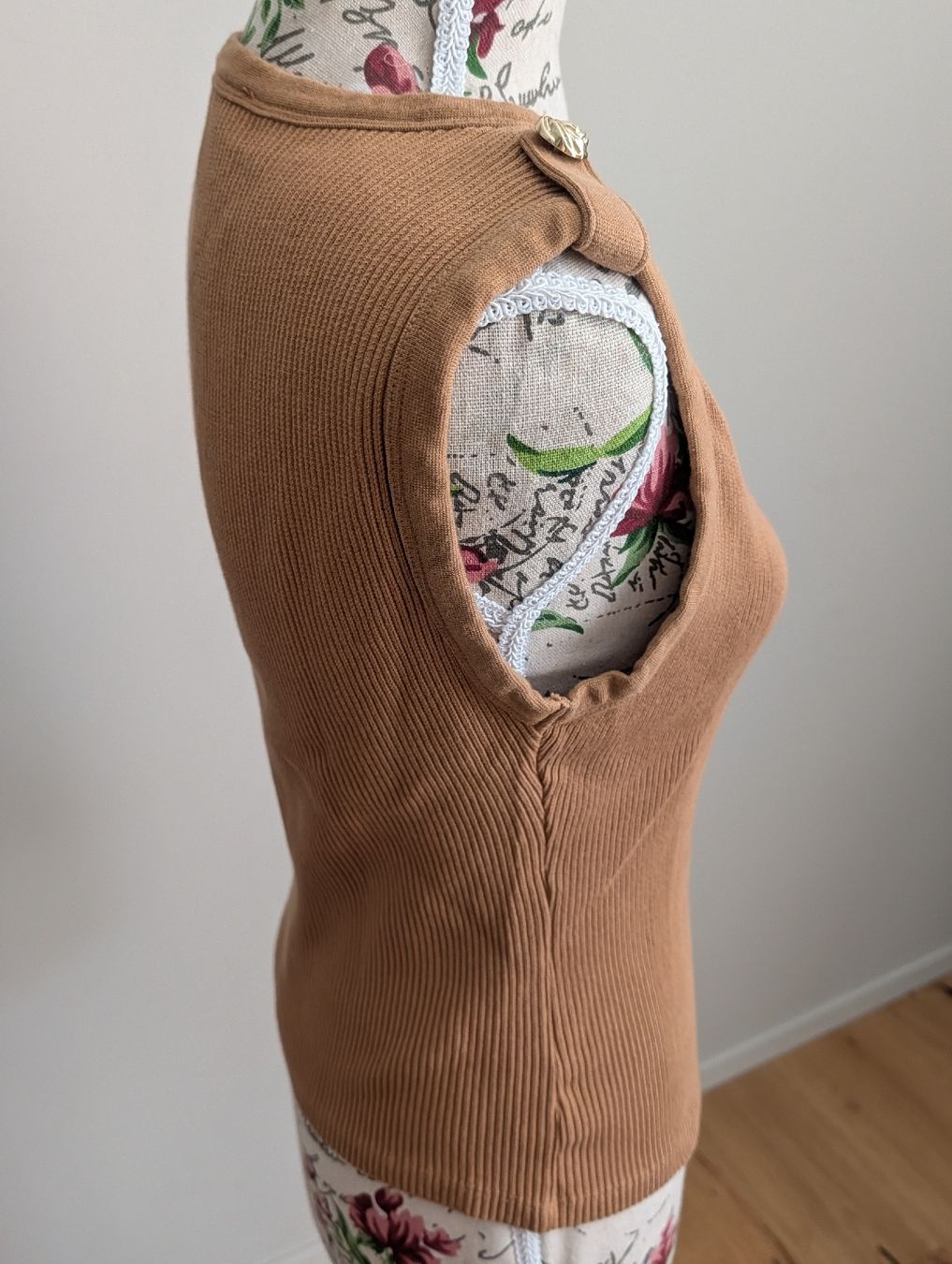 H&M Tops: Top H&M – D'occasion à Weinfelden par AleKa5 1