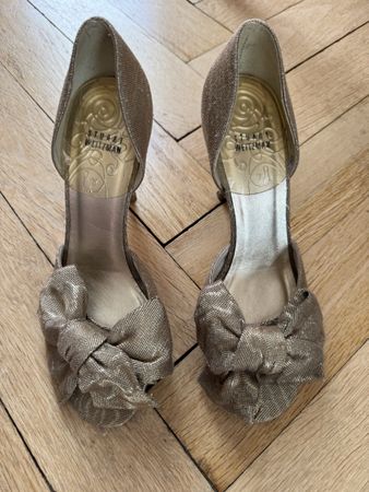 Stuart Weitzman High Heels, Gr. 38, mit Schleife 🎀