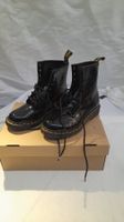 Dr. Martens vernies noires, taille 40, neuves!