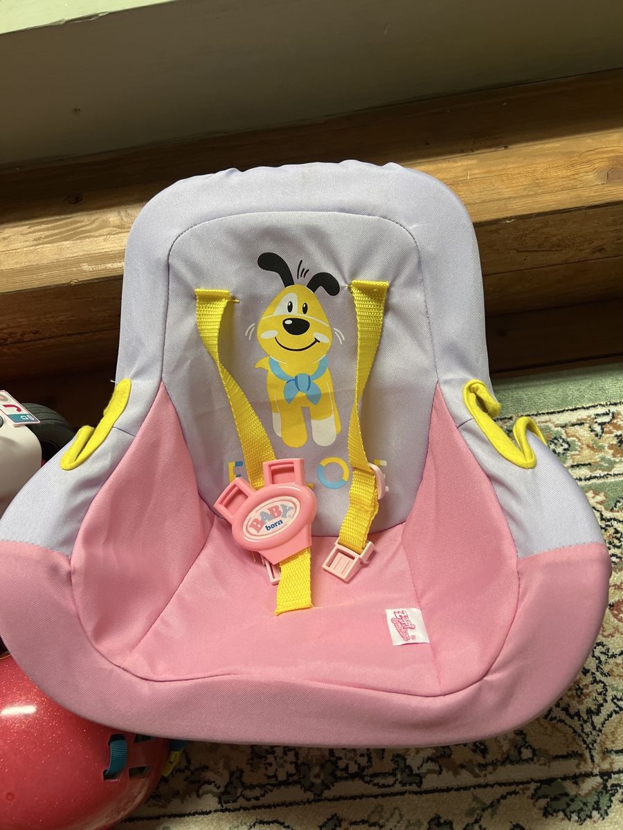 Puppen: Baby Born Scooter mit Helm und Autositz – Gebraucht aus Wolfwil von Vessie 3