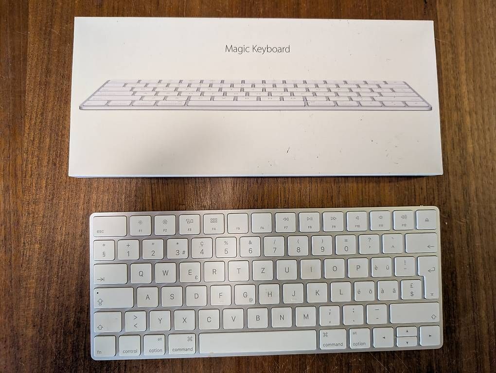 Apple Tastaturen: Tastatur Apple – Gebraucht aus Wetzikon ZH von ste_6lgz