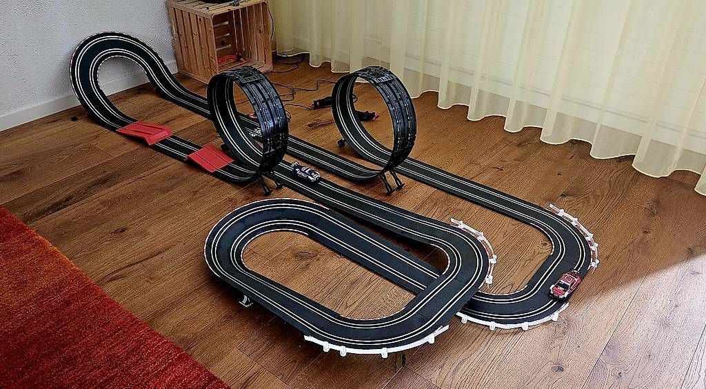 Piste: Carrera GO!!! - DTM Speed Giants – Usato da Chur venduto da mchrist