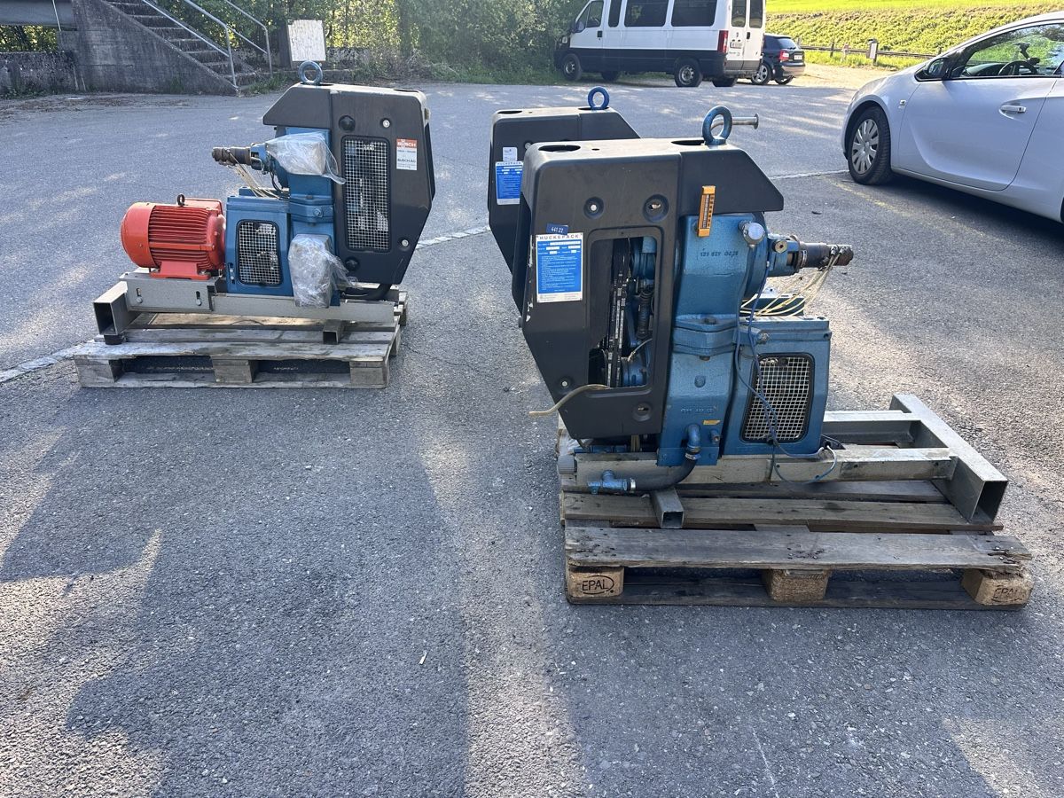 Busch Accessori da laboratorio: Gebrauchte Busch Drehschieber-Vakuumpumpe Huckepack – Usato da lyssach venduto da brax2019 4