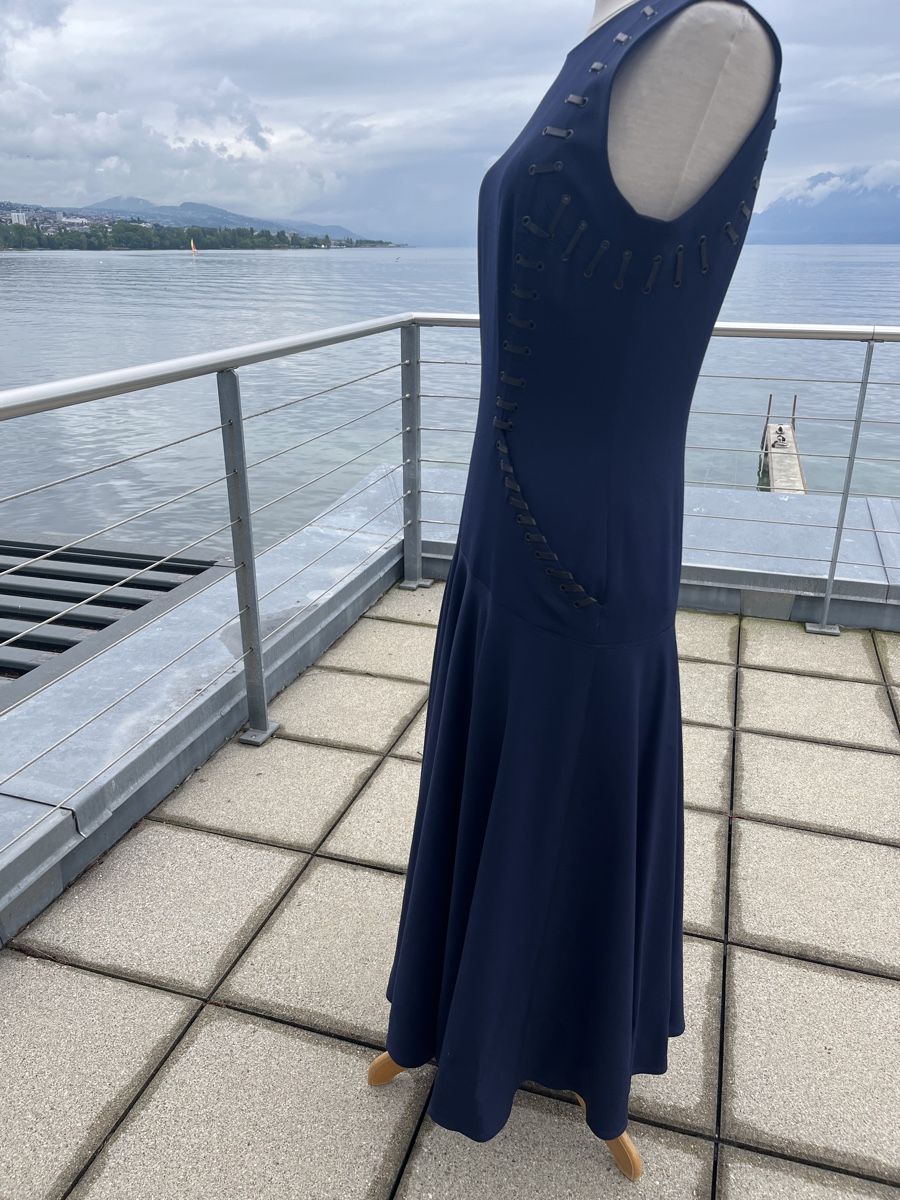 Kleider: Magnifique robe plein Sud – Gebraucht aus St-Sulpice VD von Twin5 2