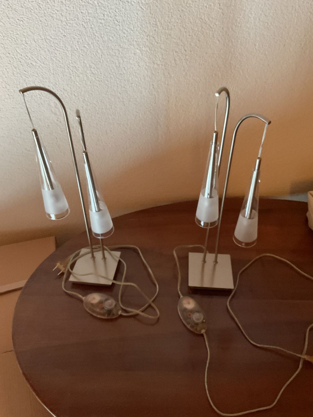 Comodini: Nachttisch Lampen – Usato da Buchrain venduto da avmnv