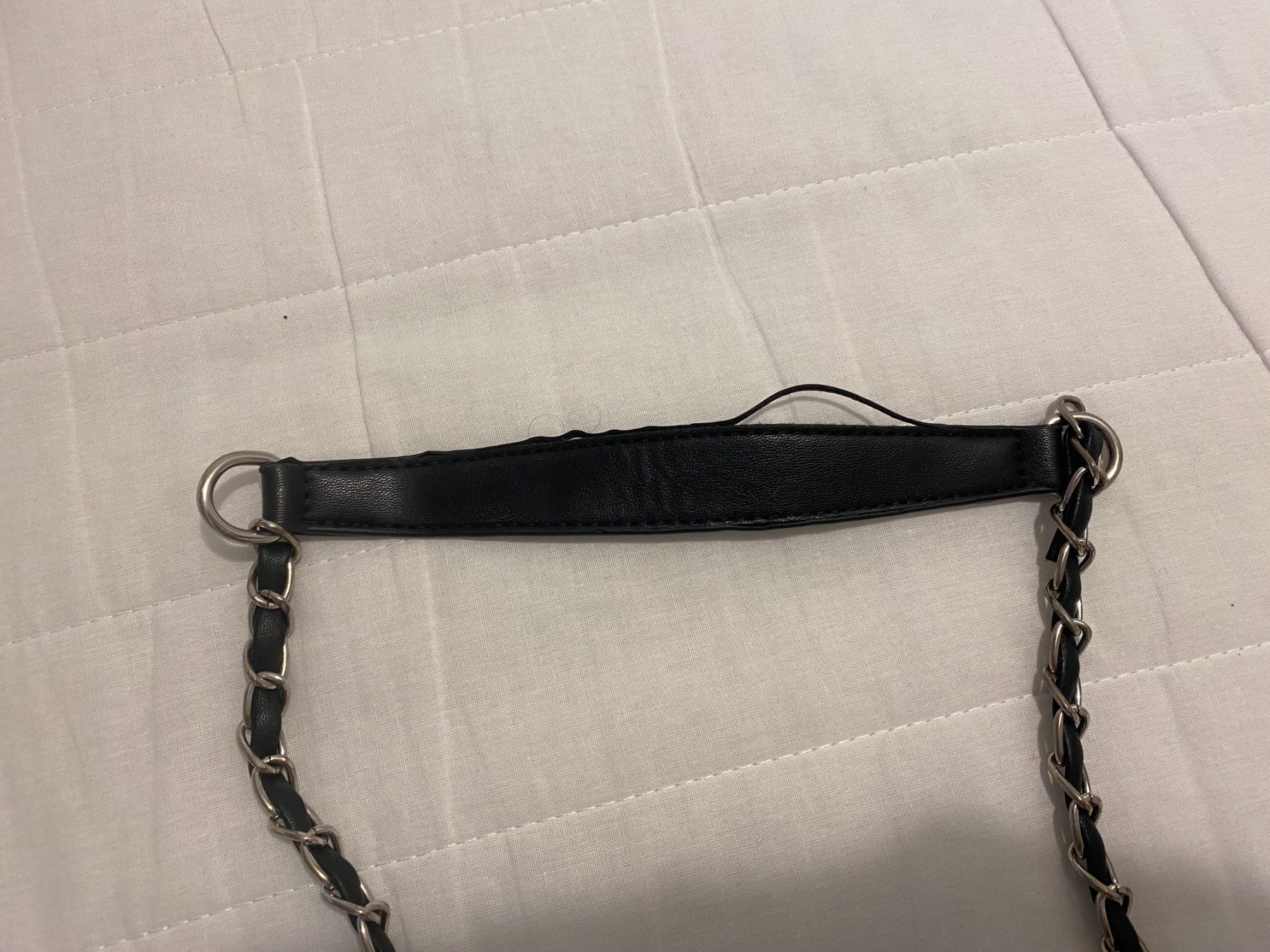 Taschen für Damen: Black quilted chain handbag – Gebraucht aus Olten von ike_z56r 5