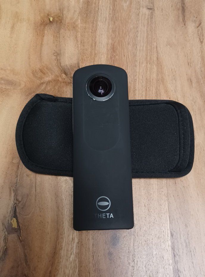 Ricoh Fotocamera: Ricoh Theta S 360° Kamera – Usato da Münsingen venduto da Sewaldi 2