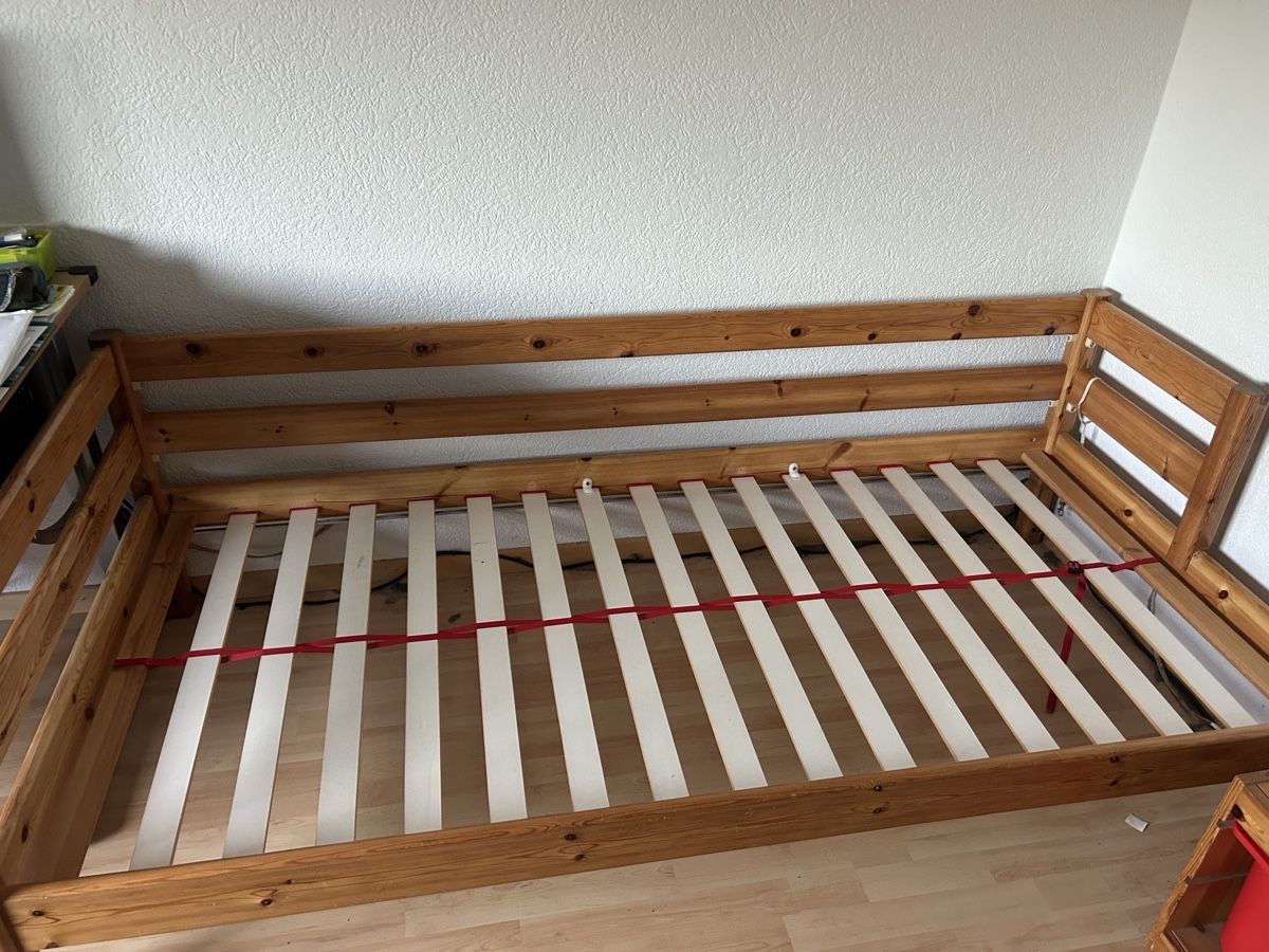 Letti: Hochbett – Usato da Bremgarten AG venduto da Makmaer-13
