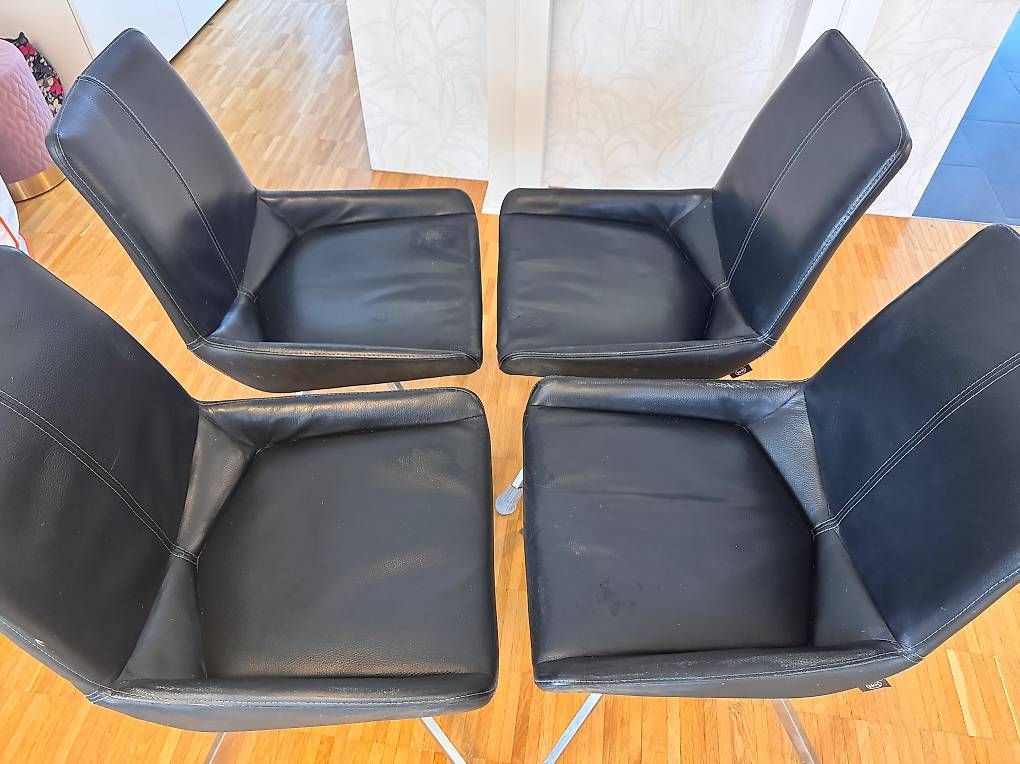 Sedie: Gebrauchte  Esstischstühle aus echtem Leder – Usato da Belp venduto da TaKing