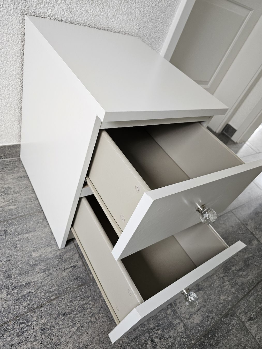 Nachttische: Nachttisch Nachttischli Kommode – Gebraucht aus Obergerlafingen von Deluxepoint 3