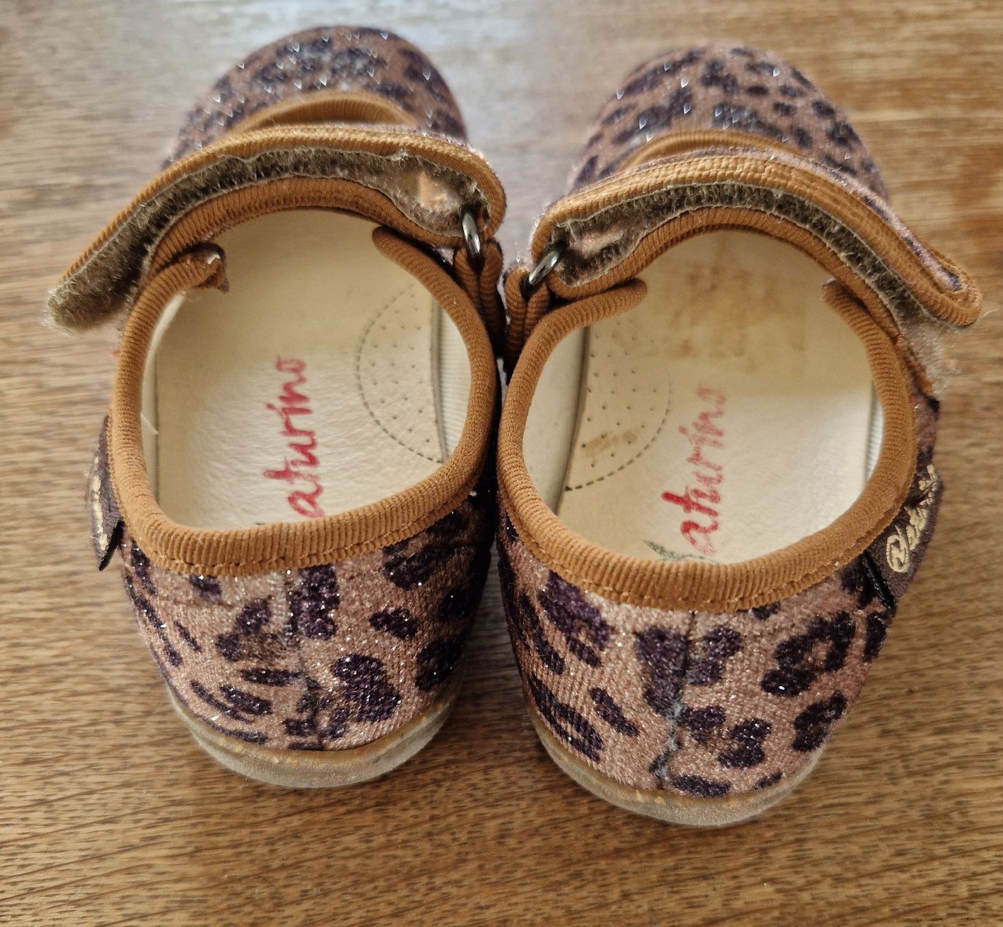Naturino Scarpe per ragazze: Schuhe von naturino Gr. 24 – Nuovo (secondo la descrizione) da Fraubrunnen venduto da amaree313 1