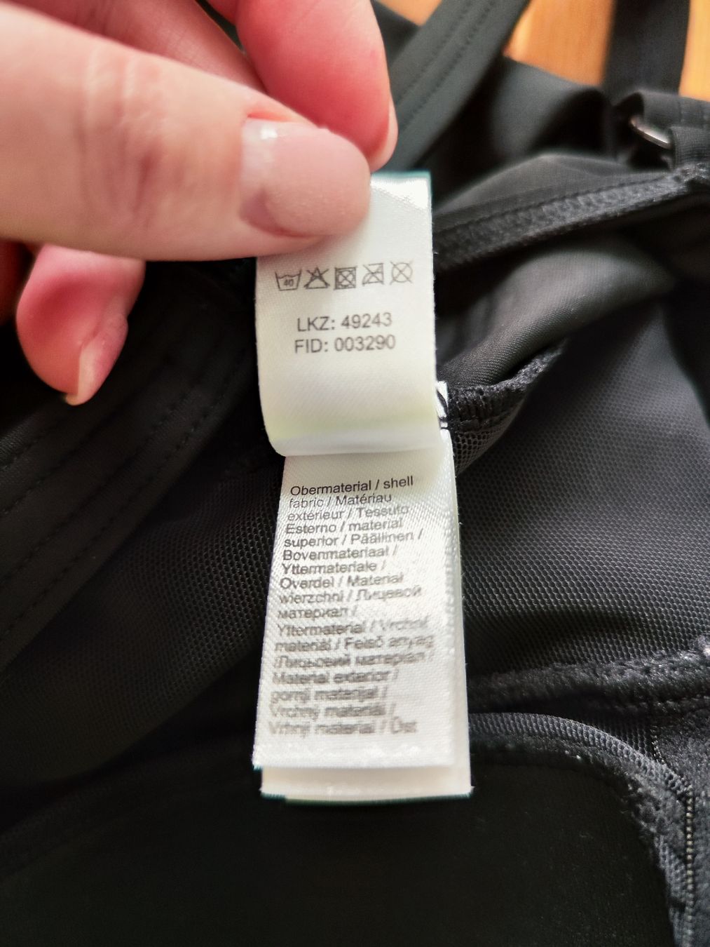 Lascana Badekleider & Bikinis: LASCANA Badeanzug »Saphir Gr. 40C – Gebraucht aus Kriens von KleineD 7