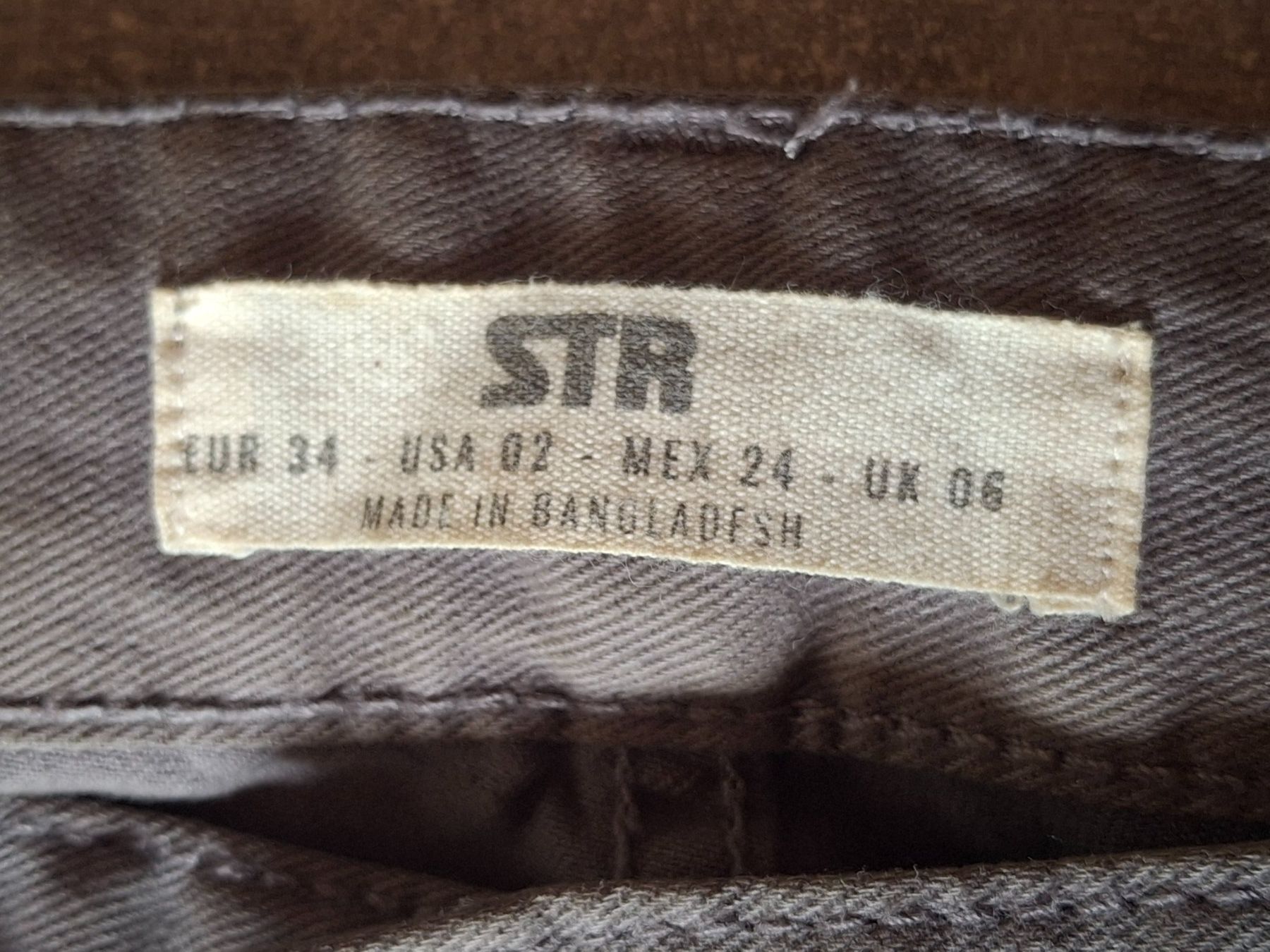 Pantaloni: Pantalon gris taille 34 marque STR 100% coton – Usato da Villiers venduto da san_jn5w 4