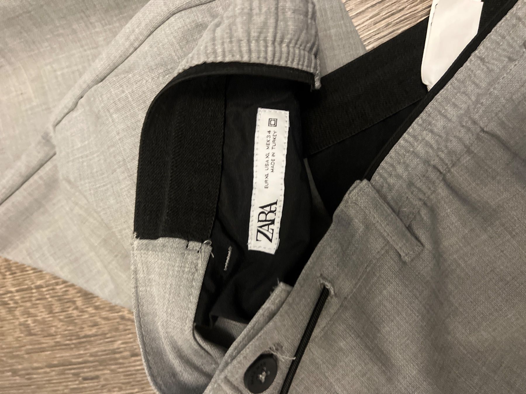 Zara Pantaloni: Elegante Herren Hose XL – Usato da Weiach venduto da LemonJuice1995 2