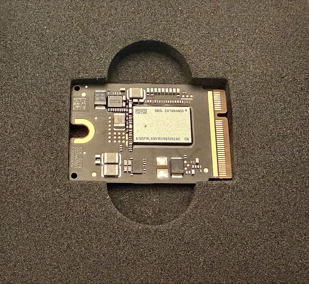 Apple Dischi rigidi: Original SSD Apple 256GB / Mac Mini M4 – Nuovo (secondo la descrizione) da Lausanne venduto da oenix