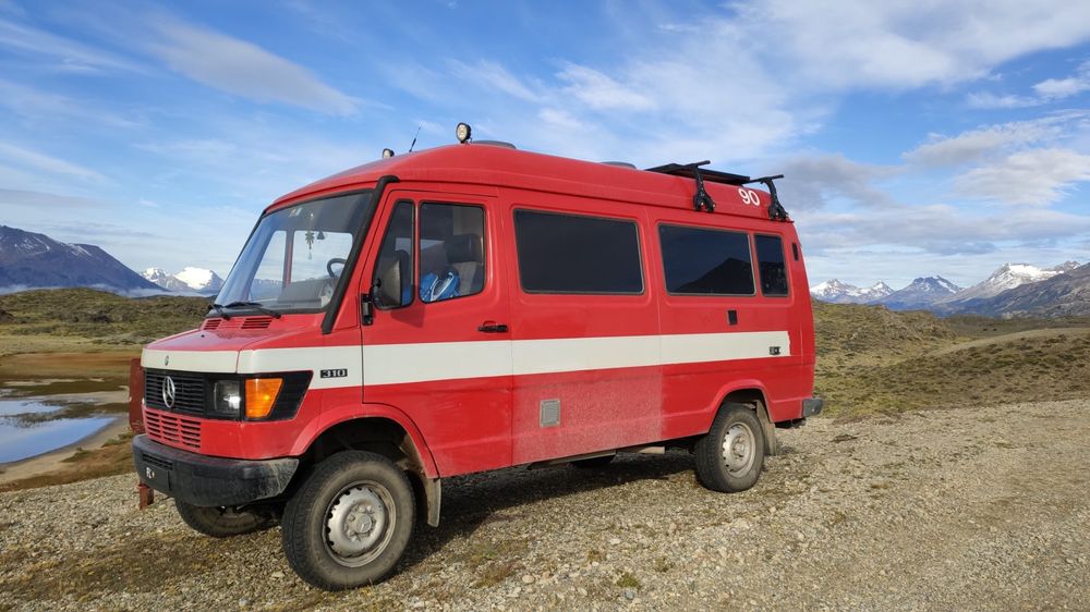 Reisefertiger Mercedes T1 310 Campingbus (Allrad & Hochdach) | Kaufen ...